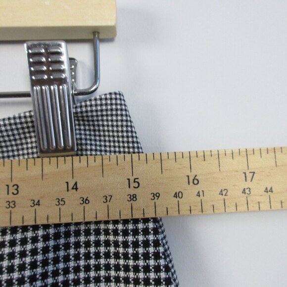 Plaid Gray Women's Skirt - Picture 8 of 10